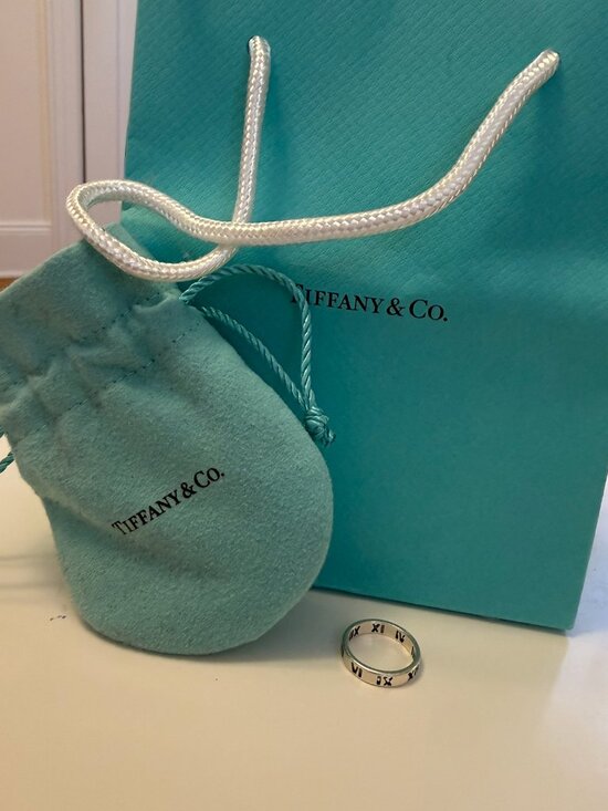 Size 5 Tiffany Wide Atlas Roman Numerals Mens Unisex Ring in  Tiffany & Co. Atlas Roman Numeral Ring Size 5 Sterling Silver
